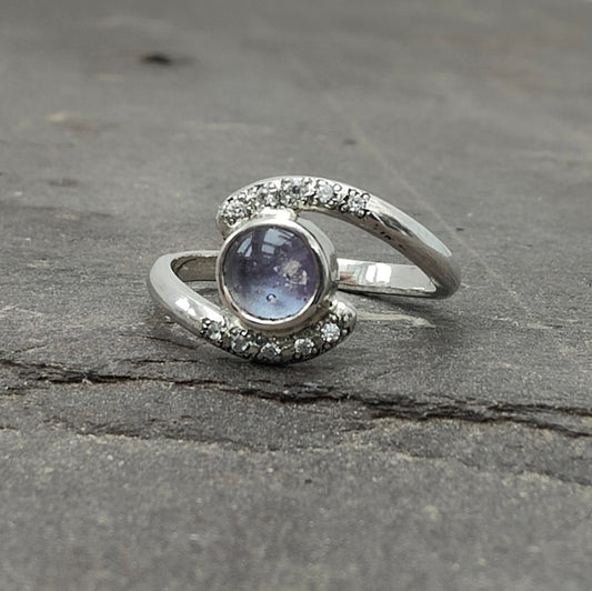 Embrace Ashes in Glass Ring