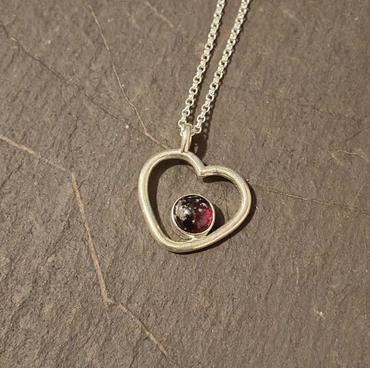 Adore Pendant Necklace Ashes in Glass