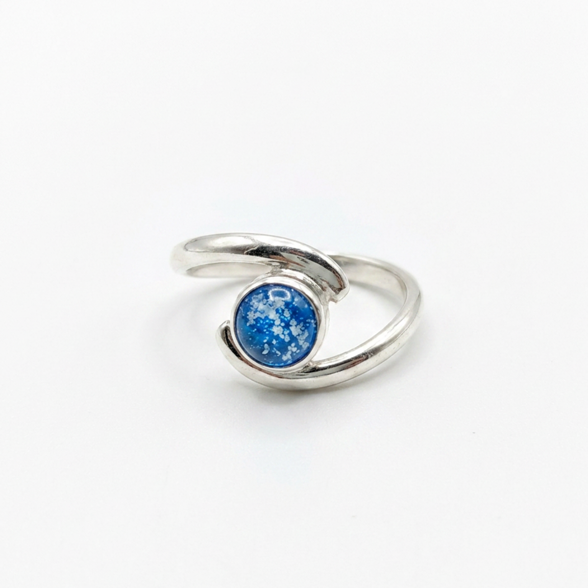 Cwtch Ring Ashes in Glass