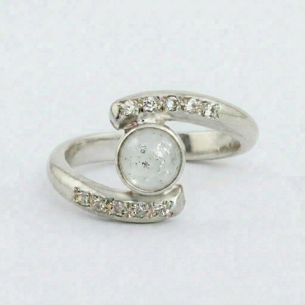 Embrace Ashes in Glass Ring