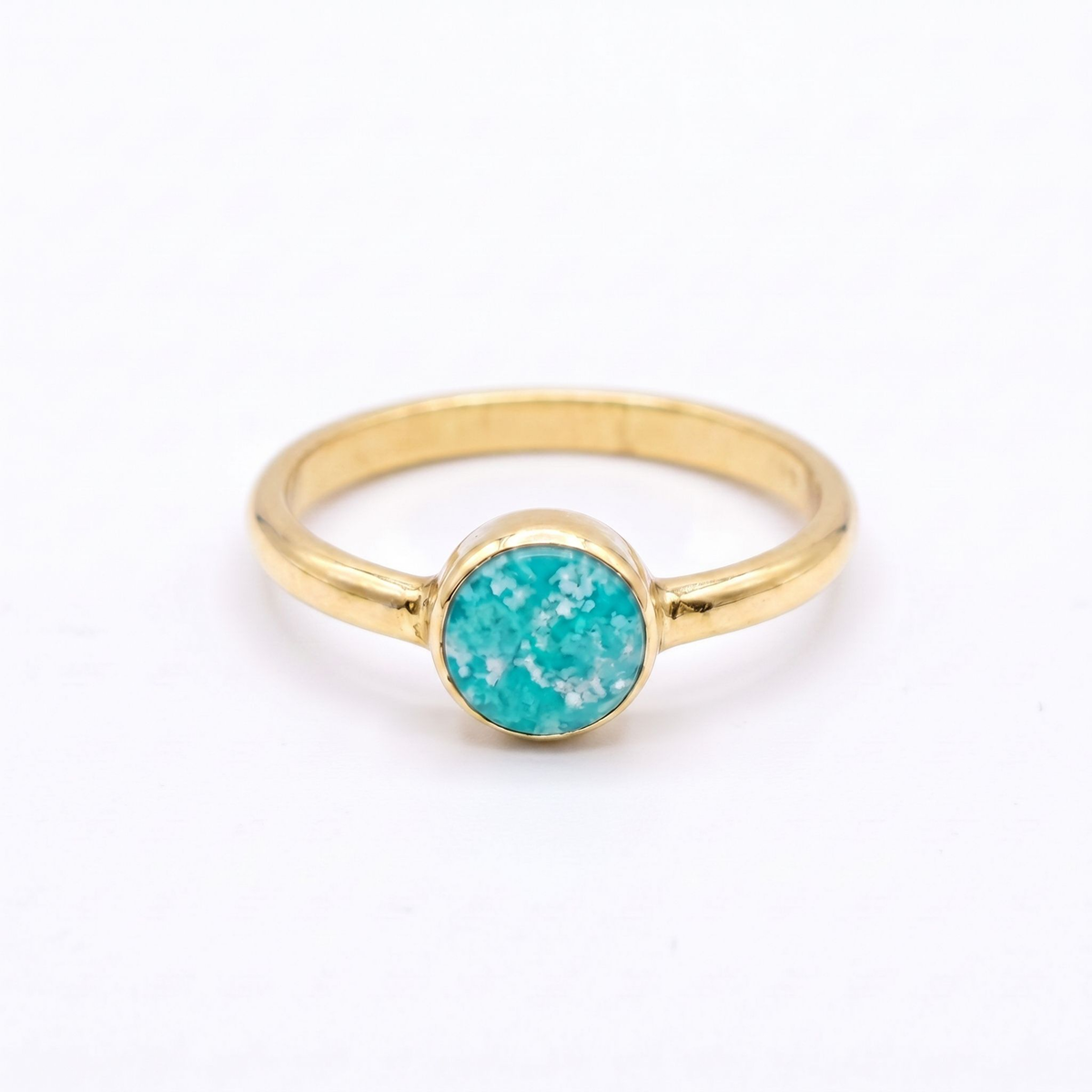 Purity Ashes in Glass Ring