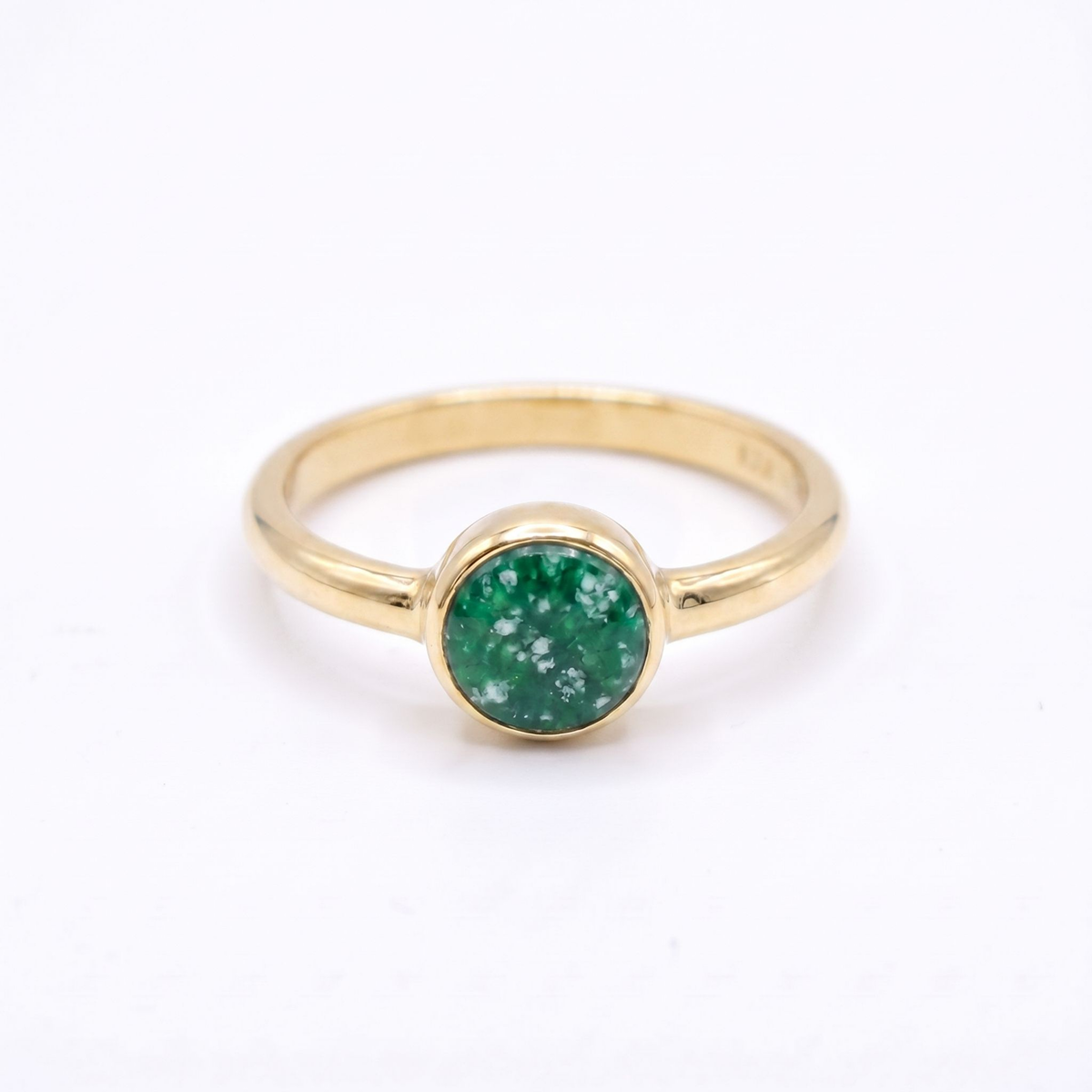 Purity Ashes in Glass Ring