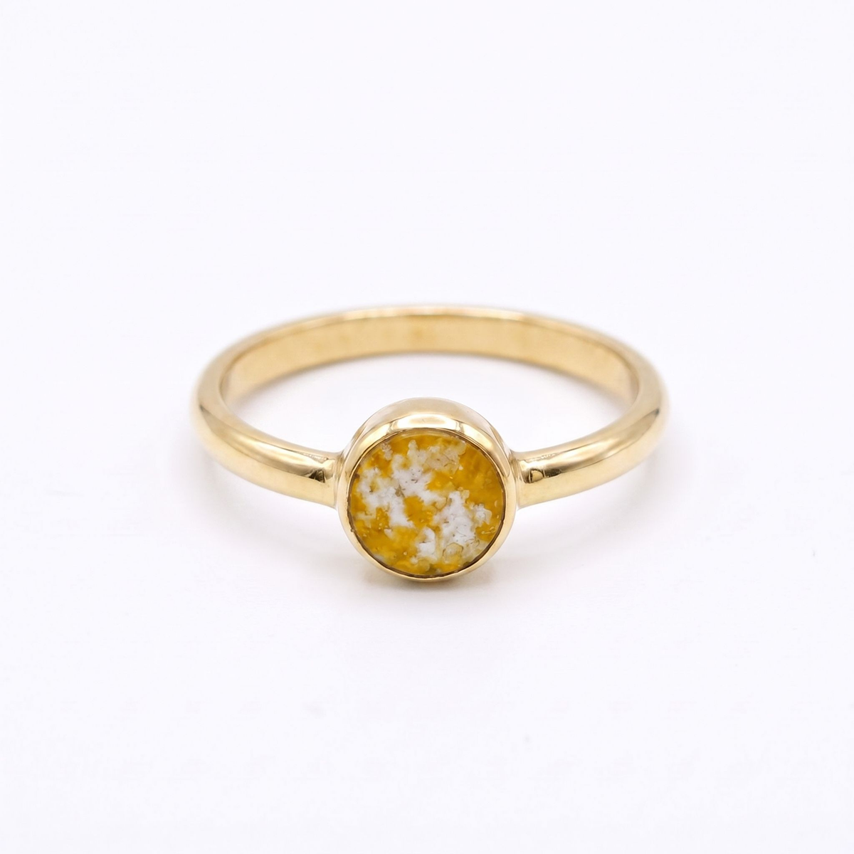 Purity Ashes in Glass Ring