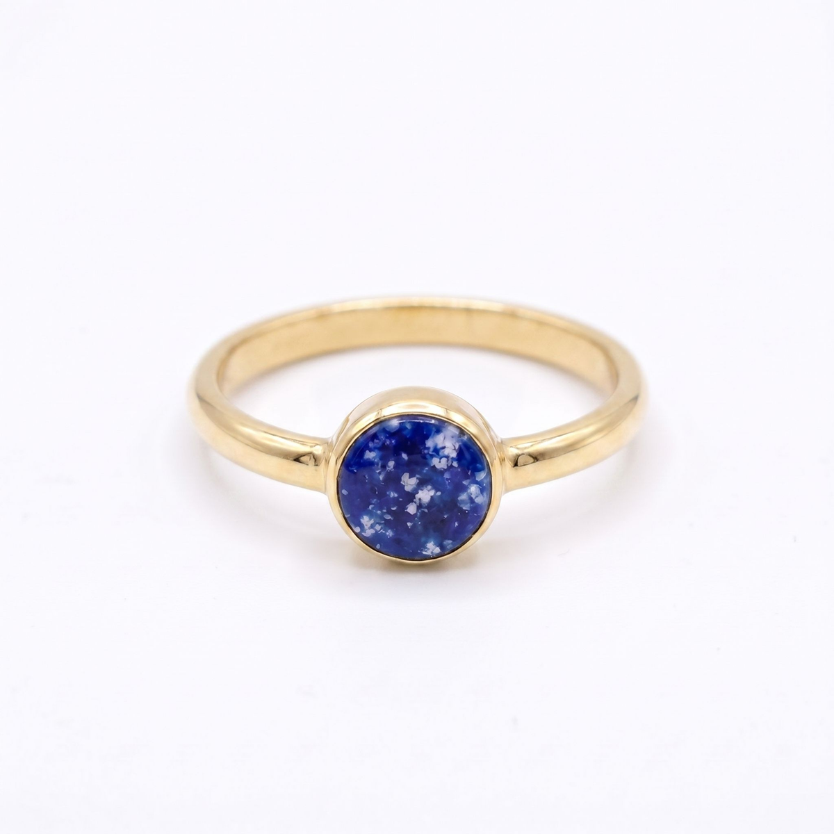 Purity Ashes in Glass Ring