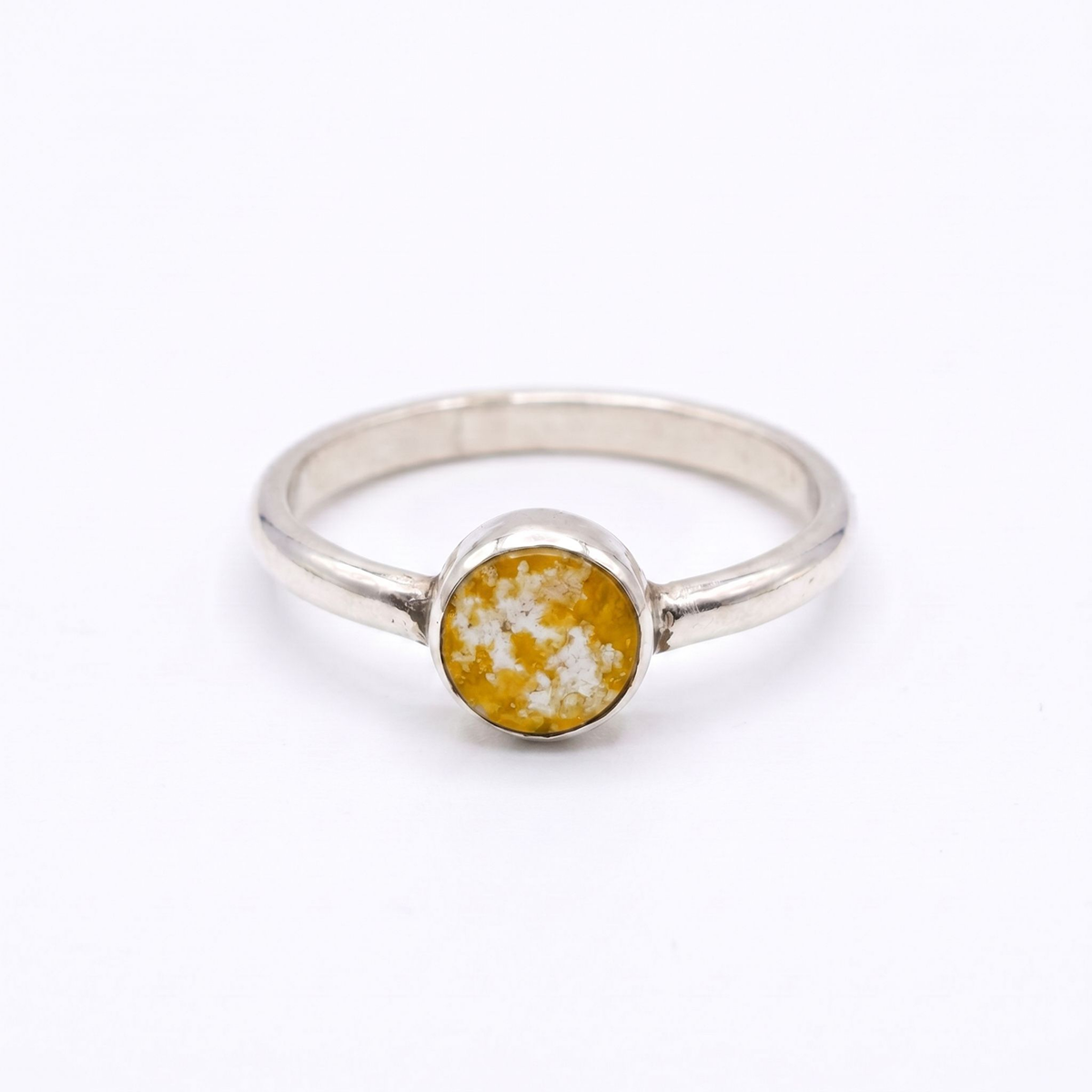 Purity Ashes in Glass Ring